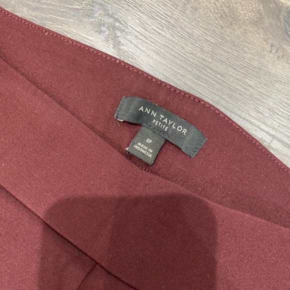 0 Petite Ann Taylor Legging - Picture 2 of 4